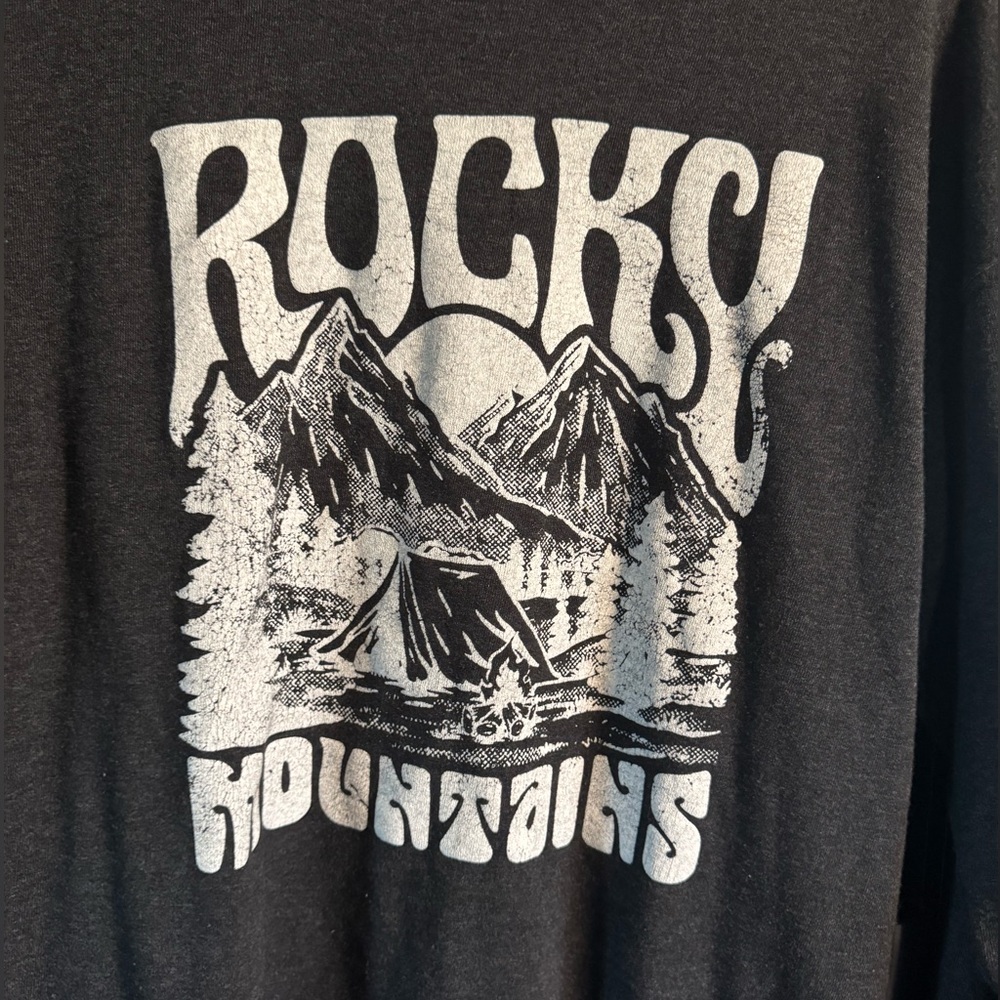 Rocky Mountains Graphic Pullover - Picture 2 of 4